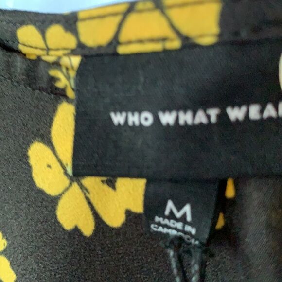 Who What Wear Medium yellow and black floral cropped top.  NWT - Picture 9 of 10